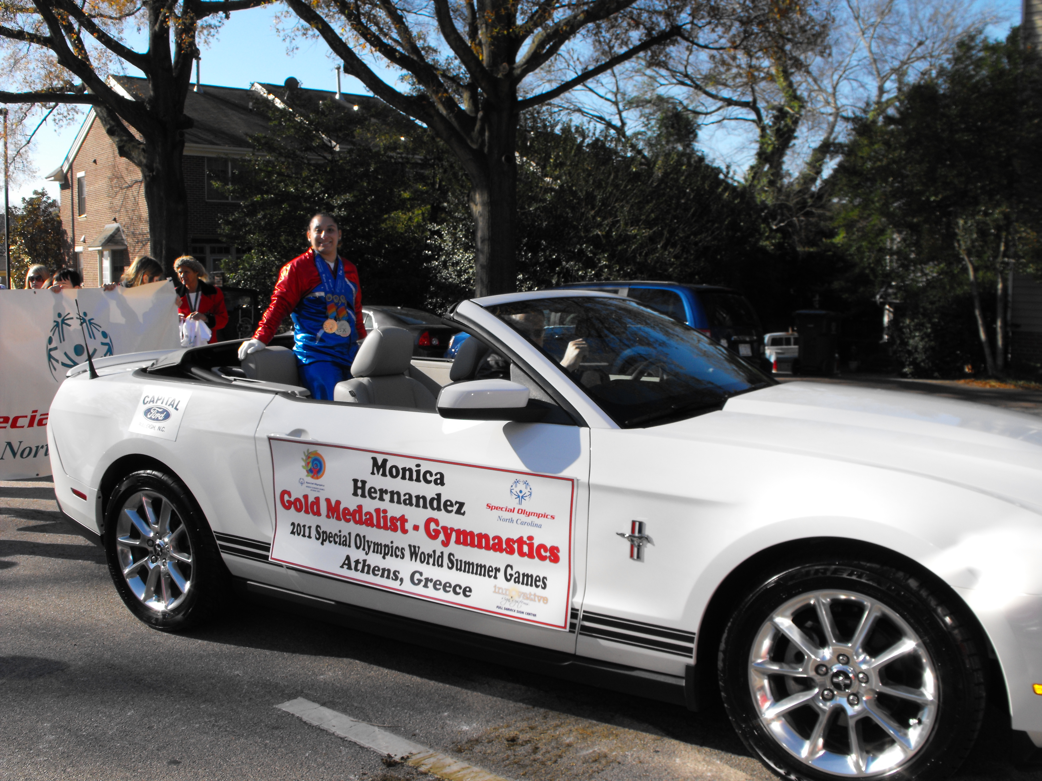 ./2011/Raleigh Christmas Parade/Pt20010.JPG